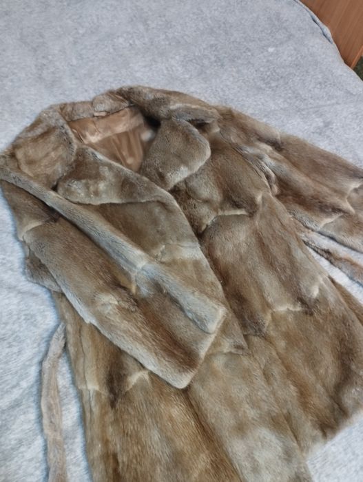 Натуральна жіноча шуба з ондатри, розмір xxl 44-52