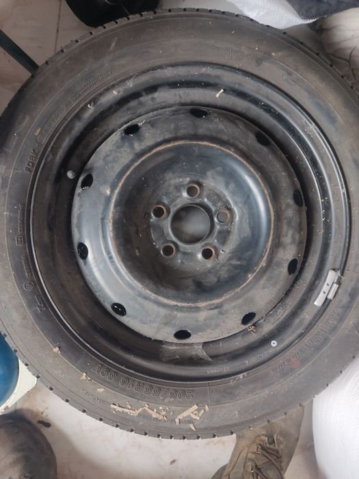 Колесо нове запаска