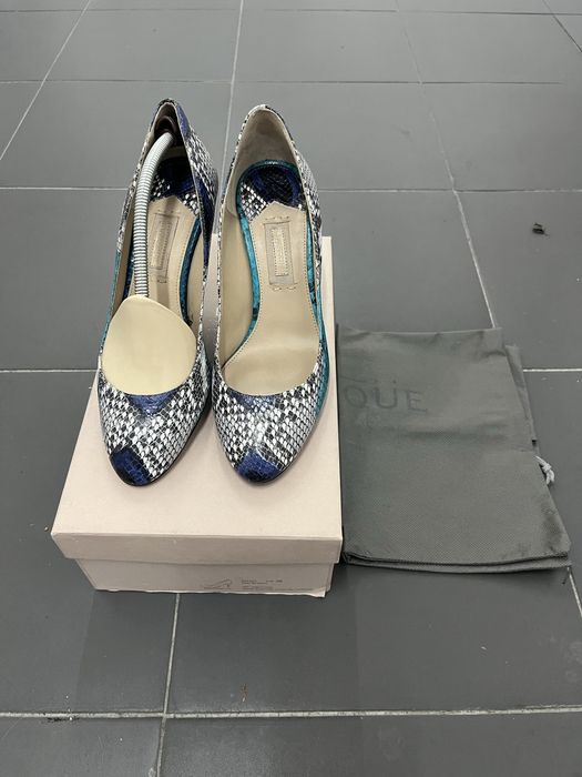 Sapatos de senhora em pele n 38