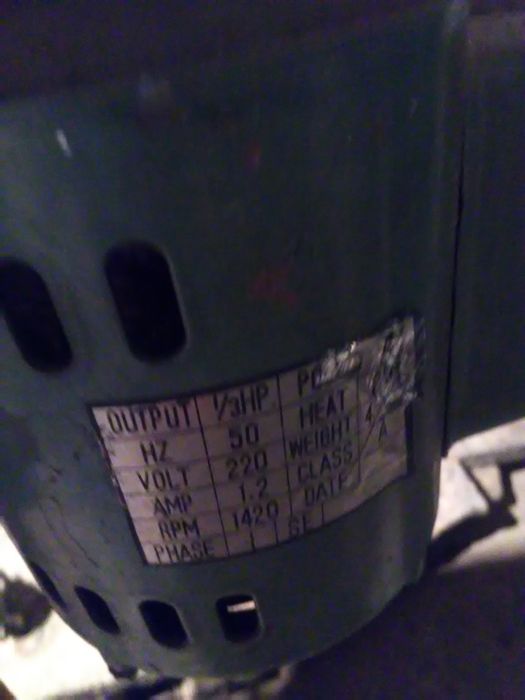 Máquina de furar industrial