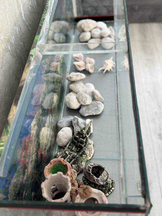 Продам акваріум  180 літрів