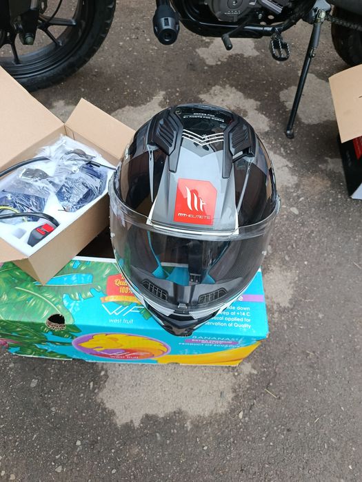 Продам текен 300 кубовий 25 року  майже новий 3 рази їздив