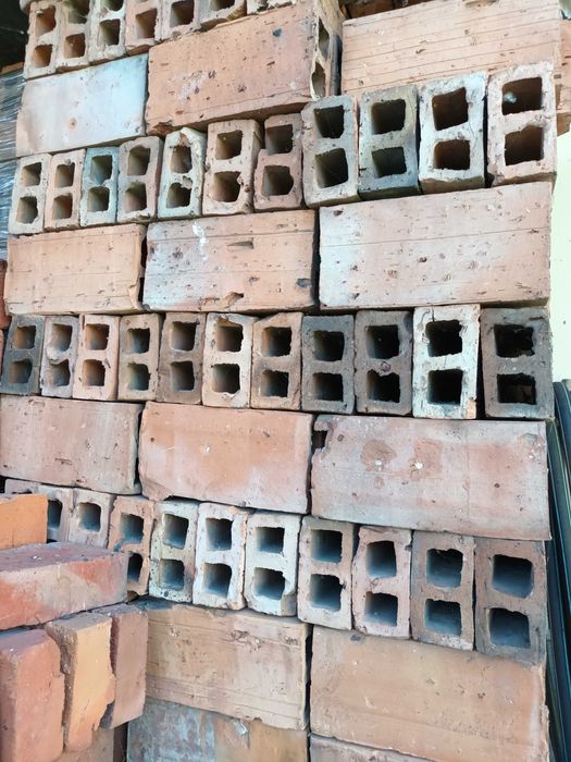 Cegła sprzedam 6x12x25cm