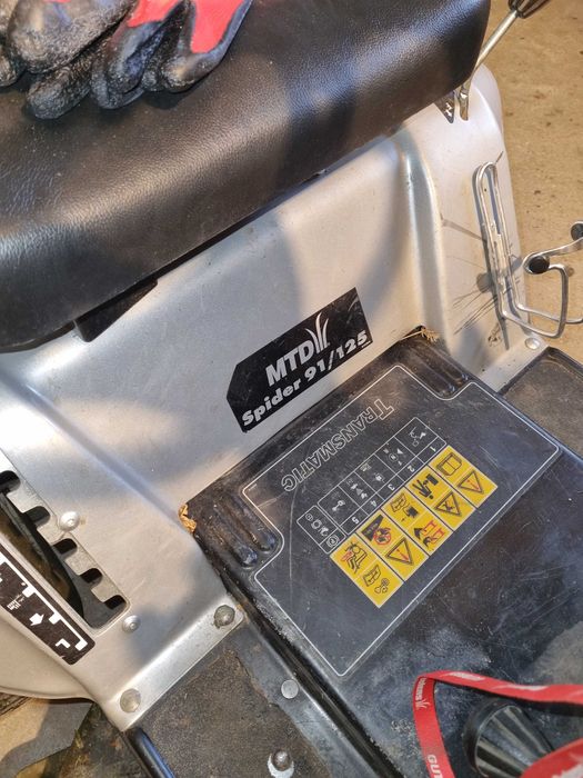 Traktorek kosiarka MTD Spider 91/125