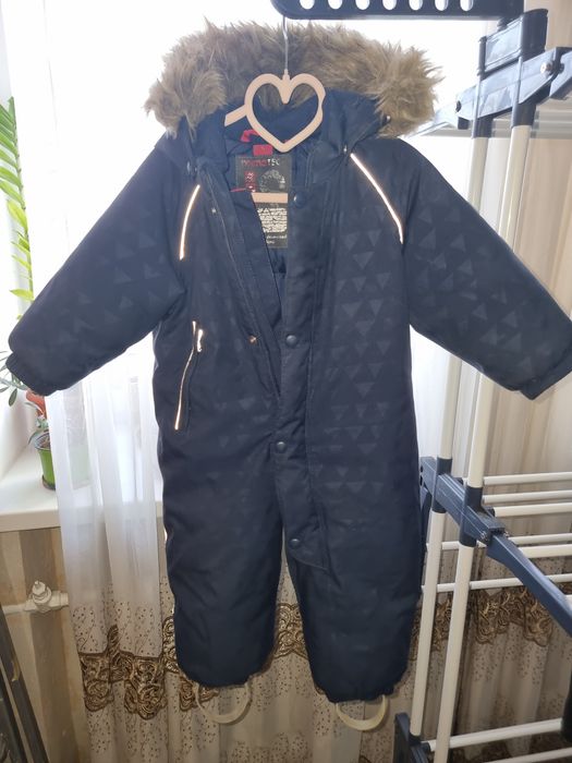 Пуховий комбінезон Reima , розмір 80-86