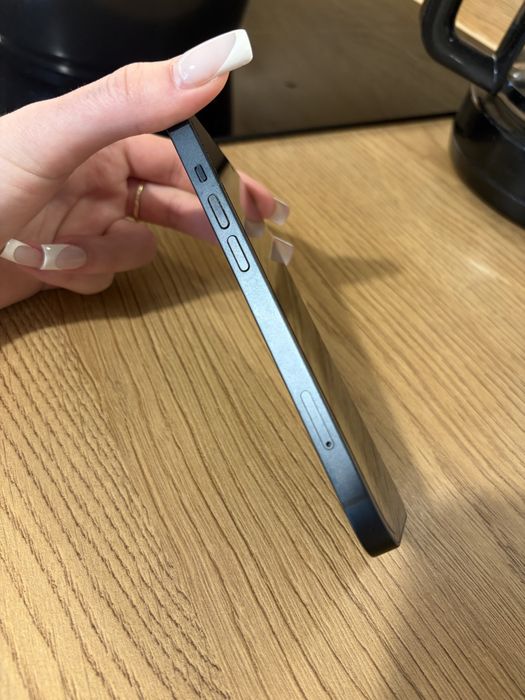 iPhone 13 128 gb stan idealny