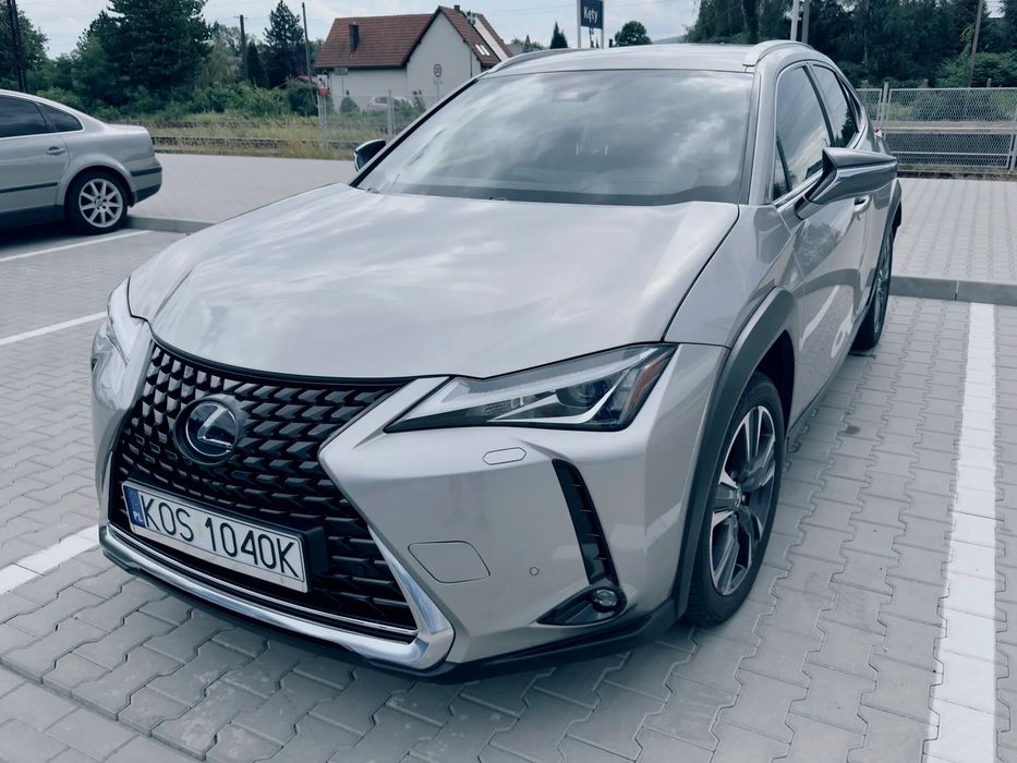 Lexus UX