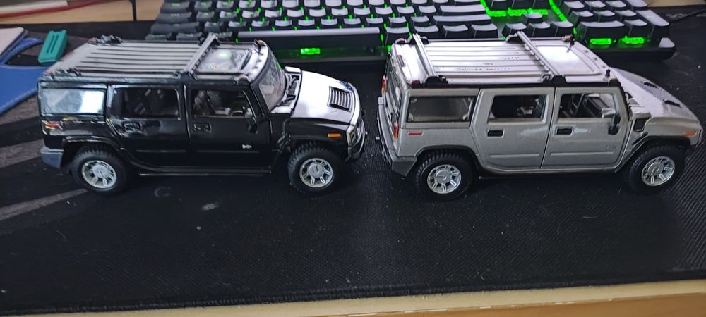Miniatura maisto hummer
