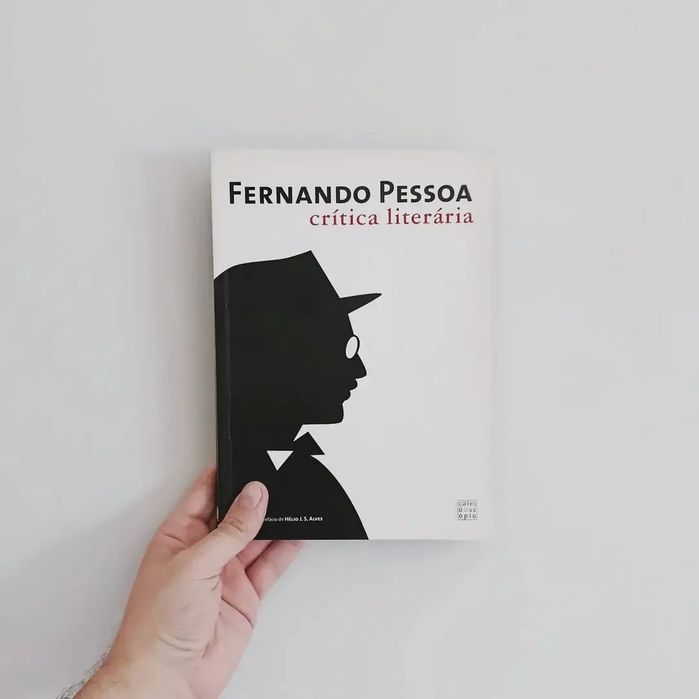 Fernando Pessoa: Crítica Literária