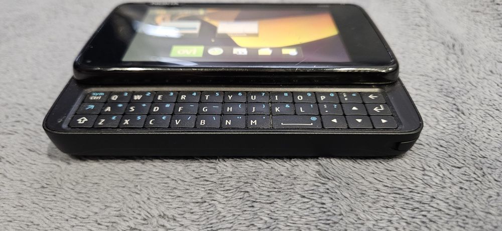 Nokia N900 maemo