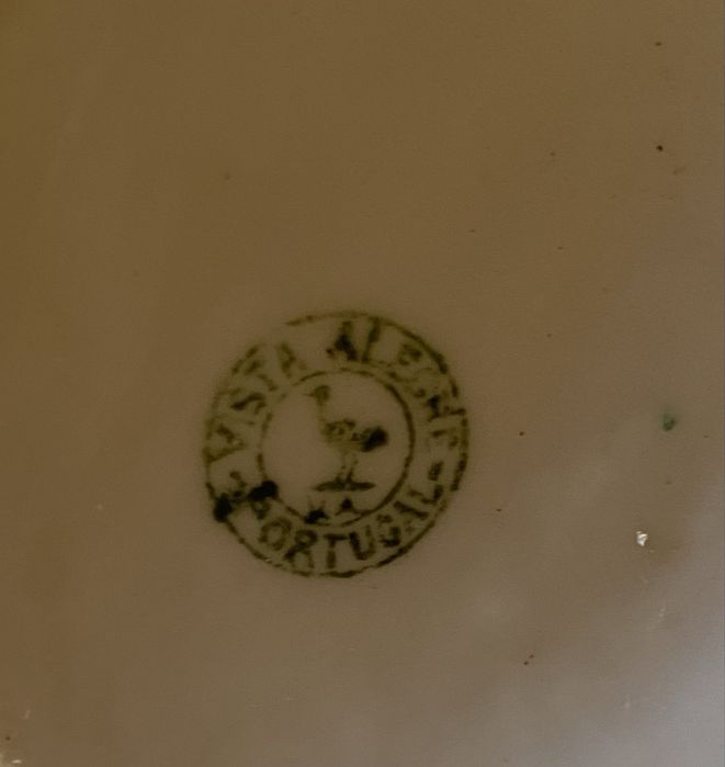 Bacia com jarro vista alegre