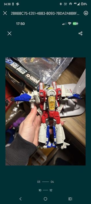 различные фигурки трансформеров из серии фильмов