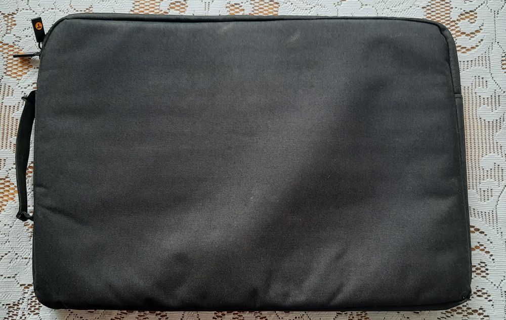 Etui na laptop Reinston ETL013 15,6" Czarny