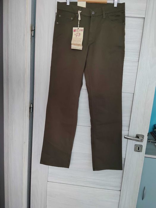 spodnie z jeansu, jeansy khaki Mustang rozm. 32/34 Nowe