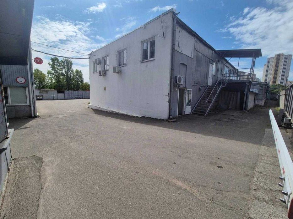 Виробниче Приміщення ОСЗ 2000 кв.м Голосієво/Територія Бази 87 сот/Газ