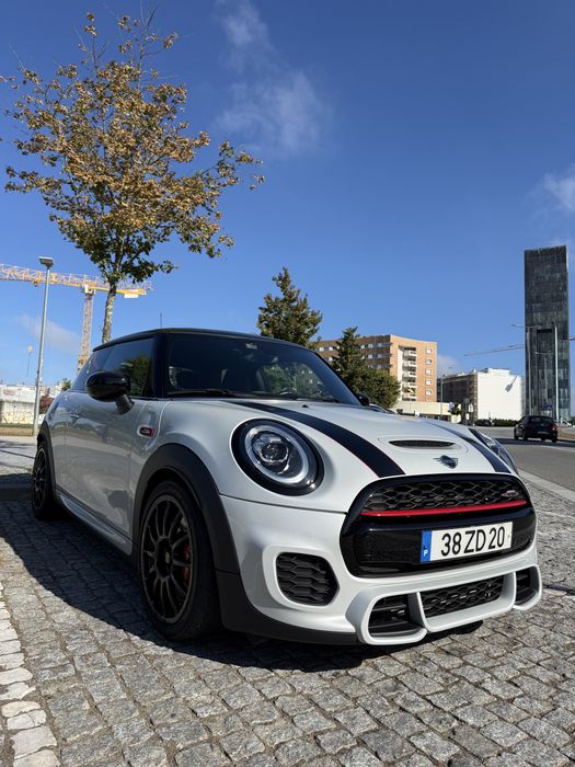 Mini John Cooper Works529847983360583682