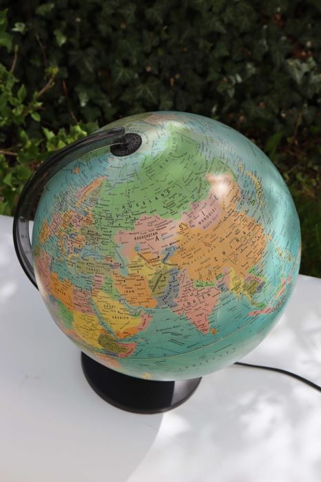 Podświetlany globus Lampka Globemaster