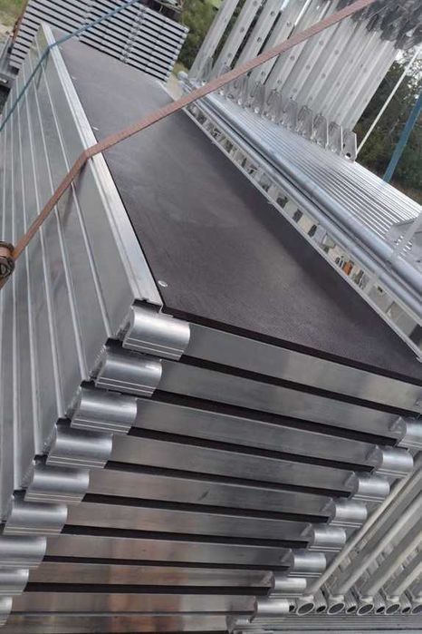 Rusztowanie stalowe elewacyjne fasadowe na elewację 6 x 12 Bosta -75,60m2 niskie ceny