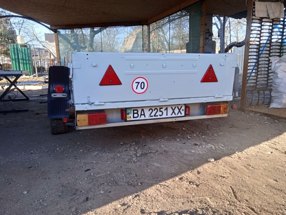 Продам рицепа ліхковаго.