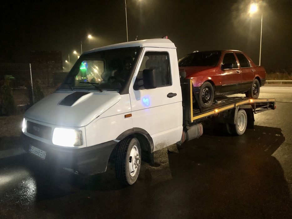 Евакуатор, послуги, автовоз, доставка авто, перевезення, перевозки