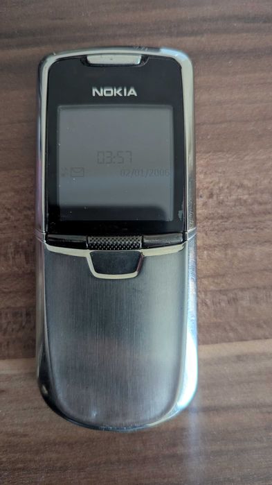 Продам Nokia 8800