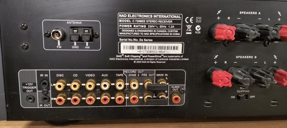 Amplituner NAD C720 BEE