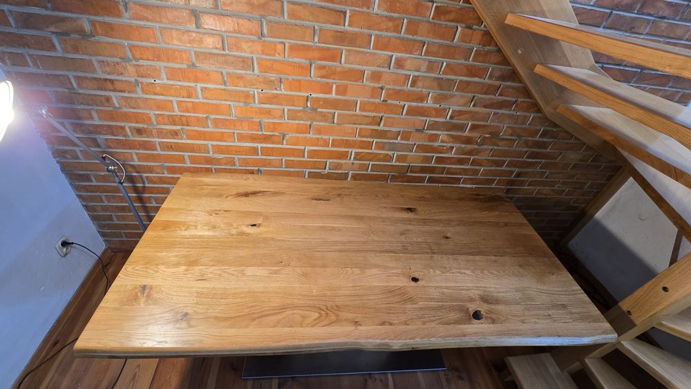 Dębowy stół 'Greta' 
Rozmiar:
180x77x90