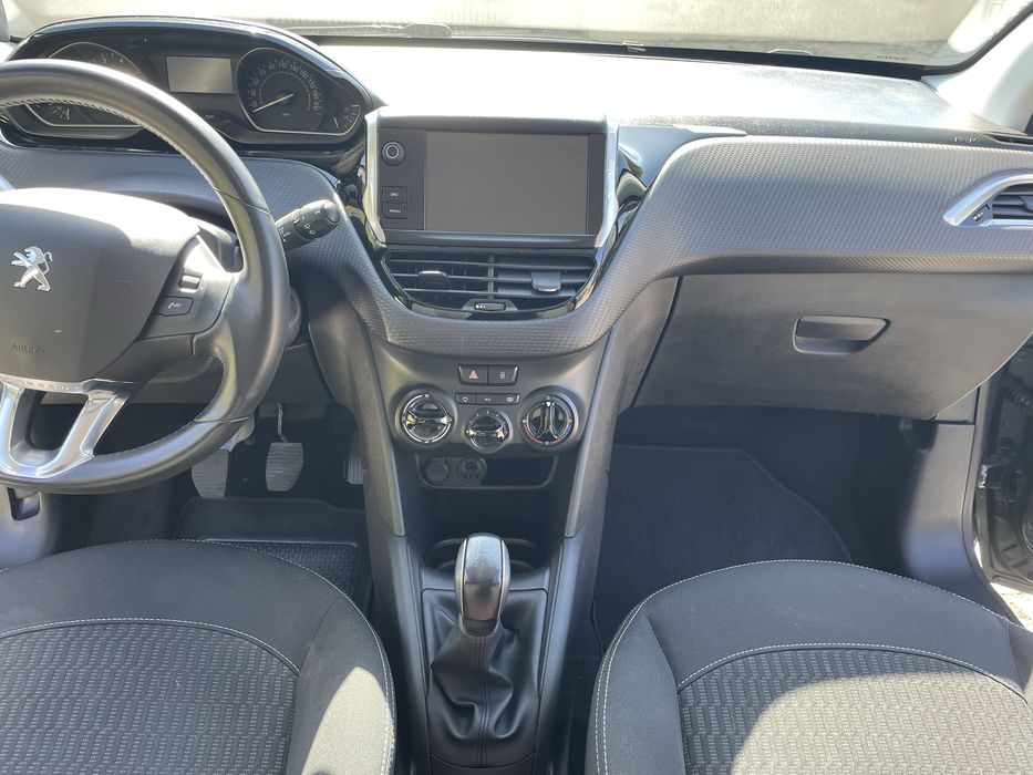 PEUGEOT 208 STYLE 1.2 82 CV | 2017 | APENAS 82.549 KM