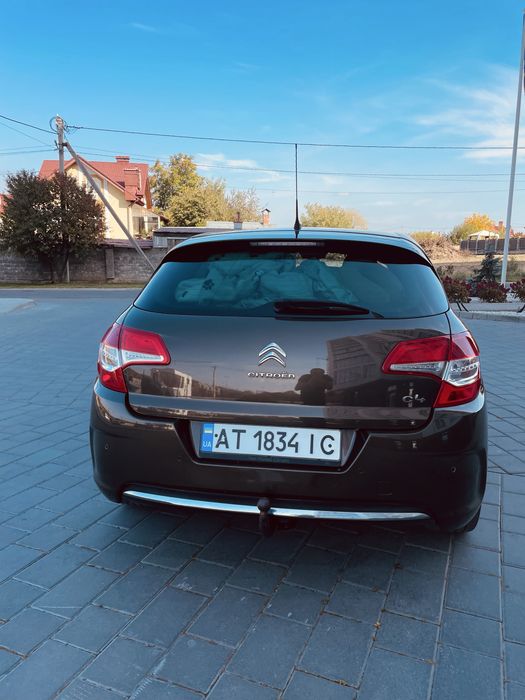 Citroen c4 2012 рік