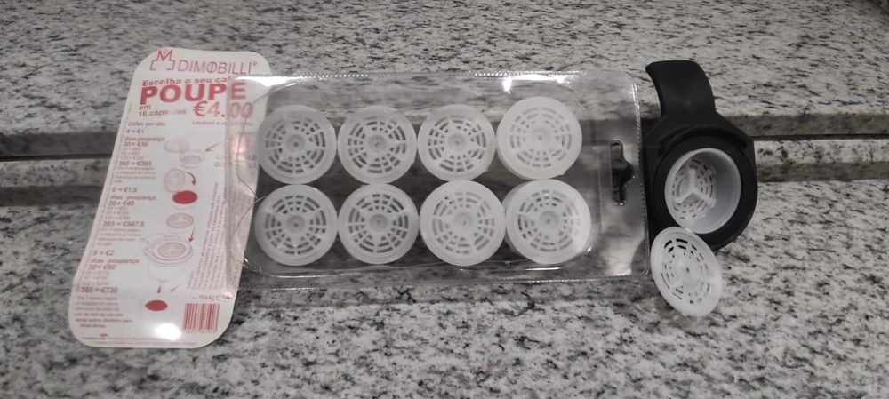 Punhos máquina café Dimobilli com cápsulas reutilizáveis