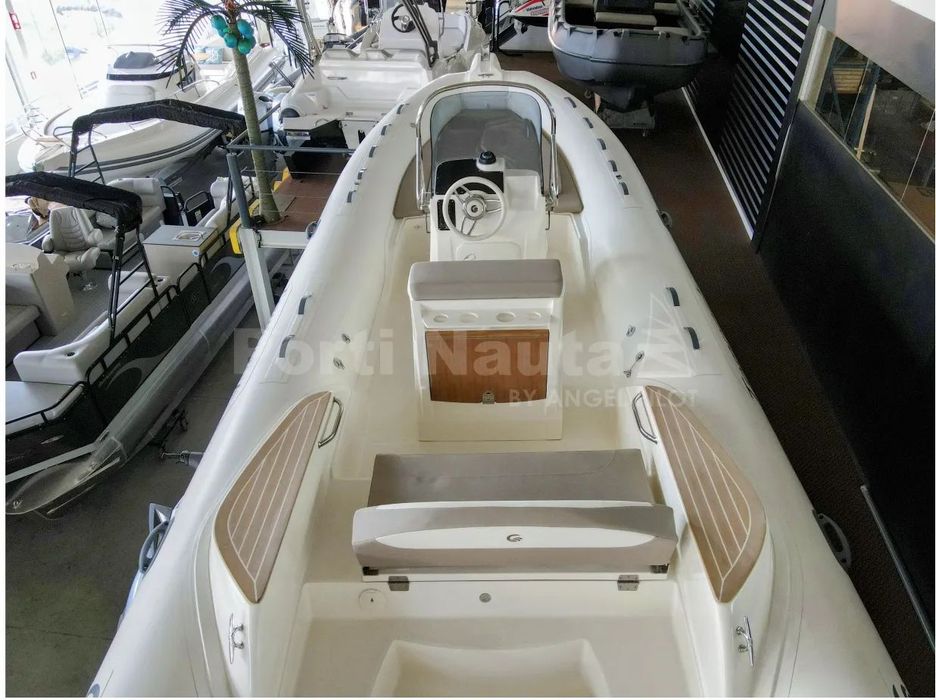 Capelli Tempest 650