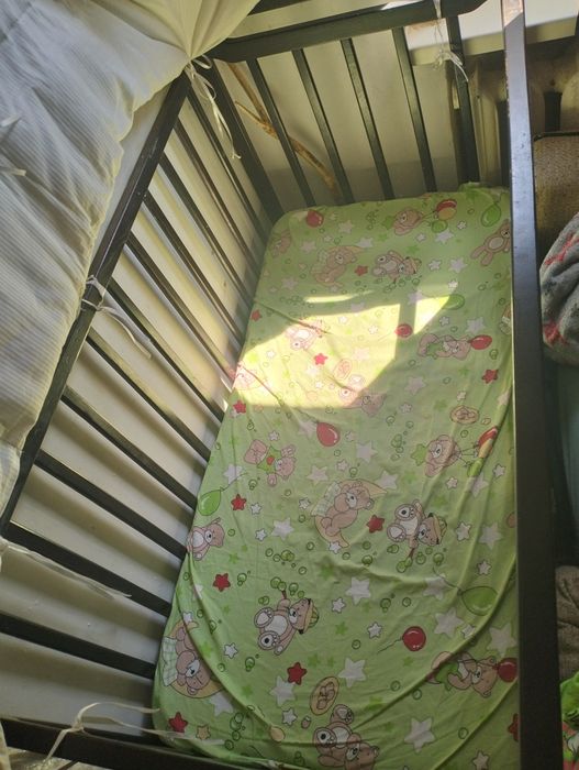 Віддам ліжечко дитяче