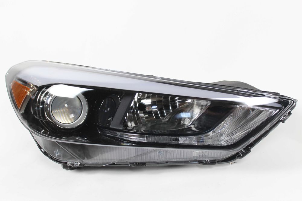 Hyundai Tucson 2016 2017 2018 2019 фара