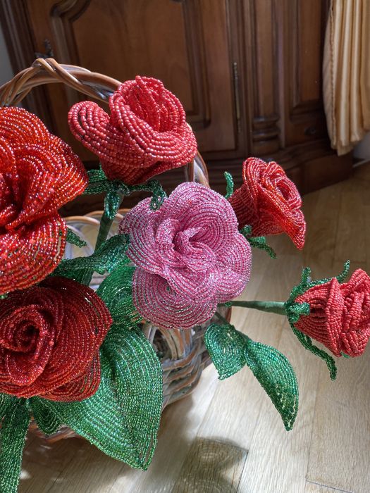 Троянди з бісеру