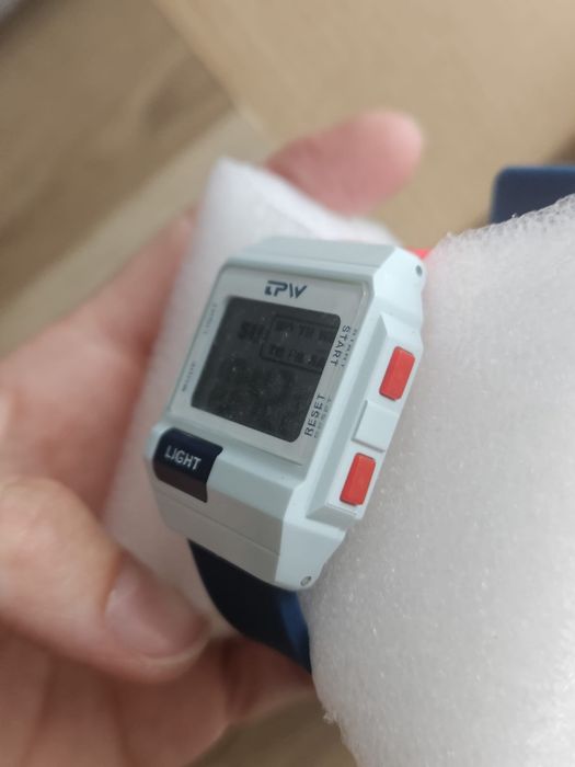 Zegarek elektroniczny TPW K9056 LCD sportowy 36 mm czerwono-granatowy NOWY