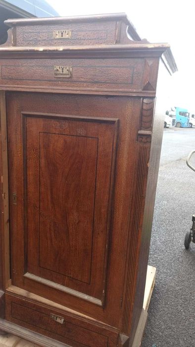 Bieliźniarka , komoda