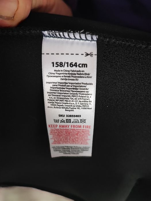 Czarna bluzka z odblaskami