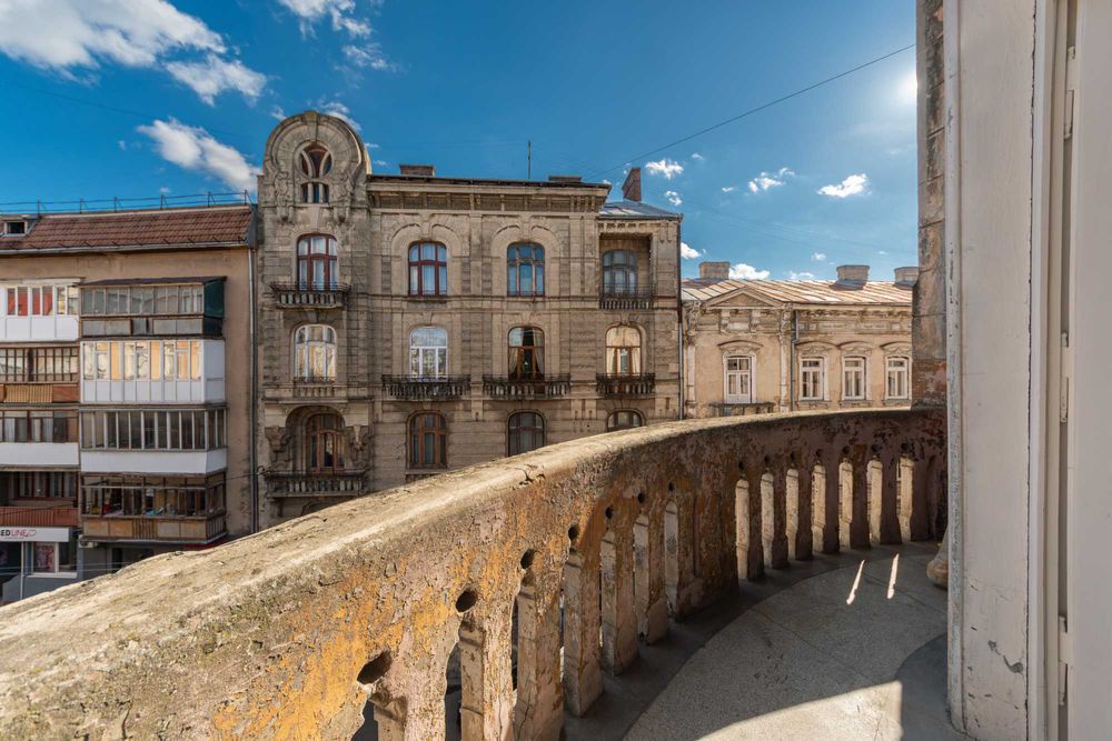 Ексклюзивна квартира в австрійському будинку по вул.Мазепи