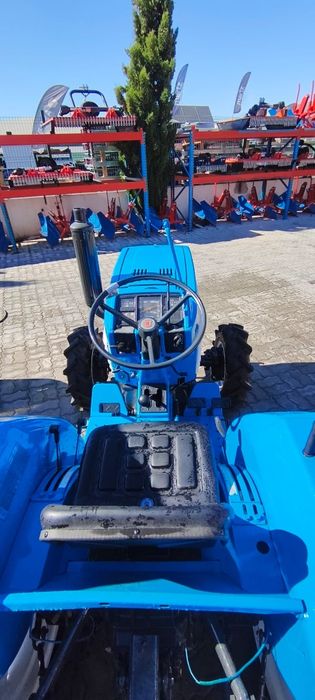 Iseki TL 1900 4x4 Direção assistida