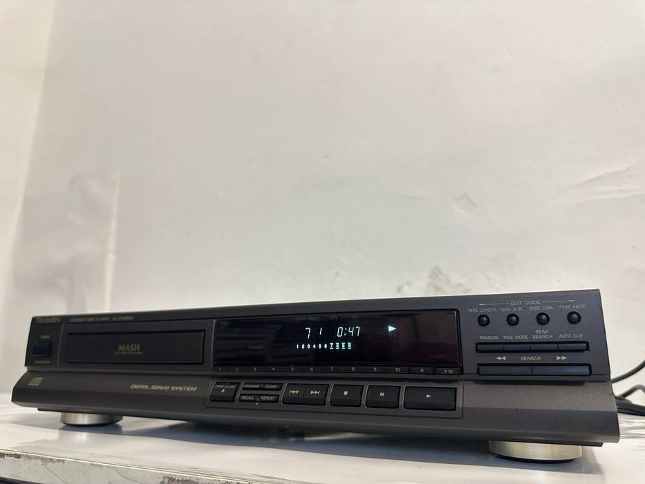 Odtwarzacz CD Technics SL-PG360 MASH DAC 1-bit CD-R Hi-Fi Japan