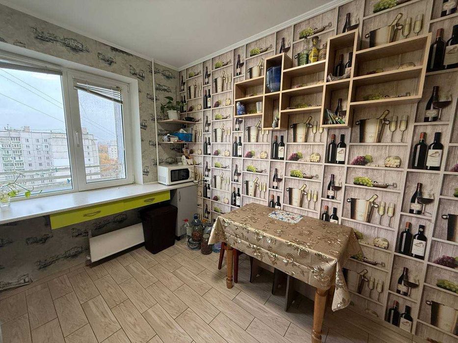 3 кімнатна квартира на вул. Мстиславська 42