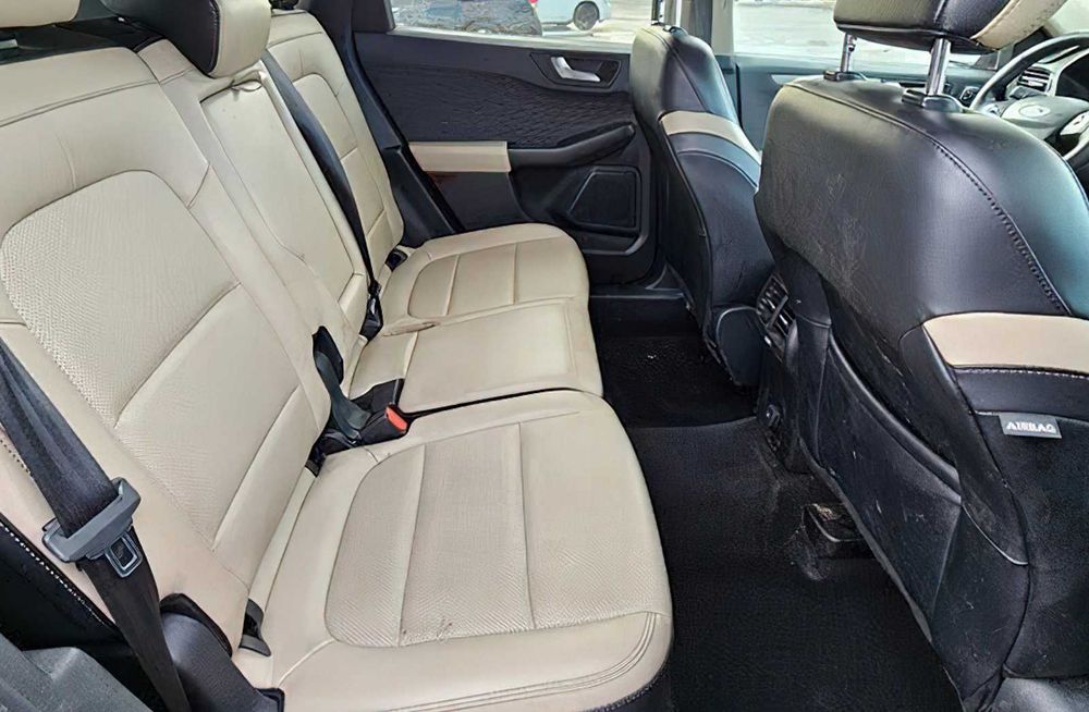 Ford Escape SEL      2020