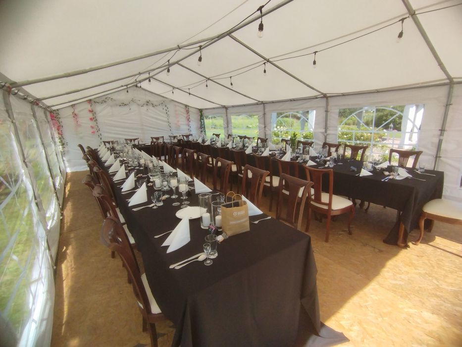 Wynajem namiotów stołów krzesła montaż i demontaż gratis . Katering.