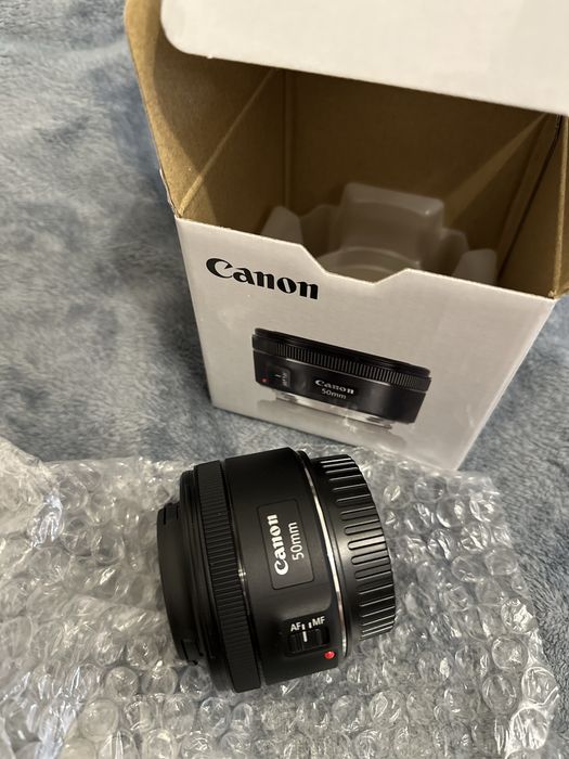 Новий об'єктив Canon EF-M (ідеальний стан, чек, повний комплект)
