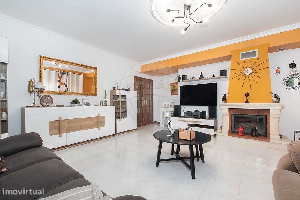 Apartamento T4 para venda — Alverca Do Ribatejo E Sobralinho, Lisboa