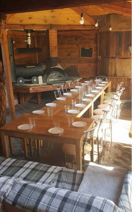 Зруб з Карпат. ЕКО дворик, бесідка, банька, чан, озерце, генератор