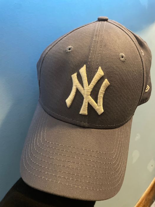 Vendo chapéus de marca