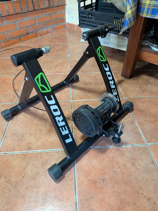 Rolos de treino LEROC como novos