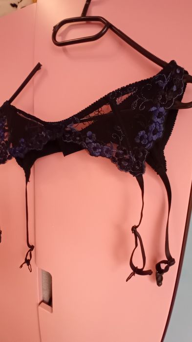 Nowy pas do pończoch