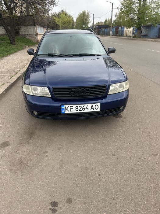 Продам ауди в хорошем состояние